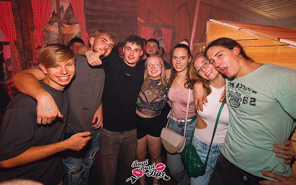 BUSSI BUSSI BAR - 90er 2000er Party-589
