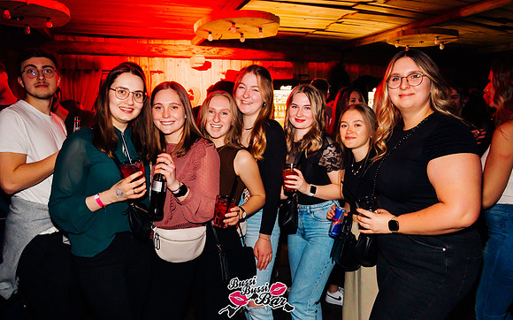 BUSSI BUSSI BAR-Mädelsparty-98