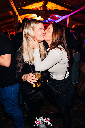 BUSSI BUSSI BAR-Mädelsparty-743