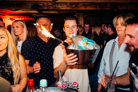 BUSSI BUSSI BAR-Mädelsparty-73