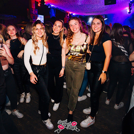 BUSSI BUSSI BAR-Mädelsparty-224