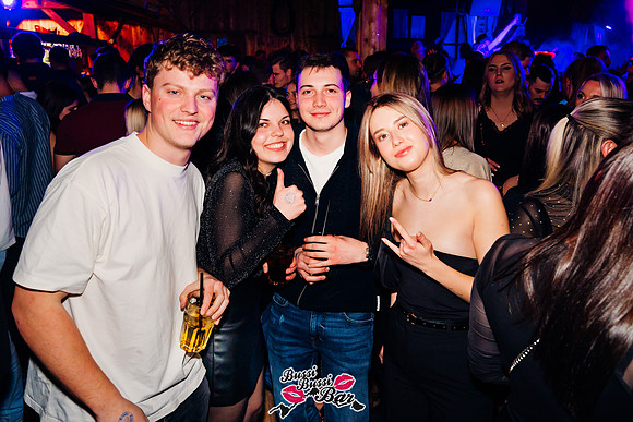 BUSSI BUSSI BAR-Mädelsparty-421