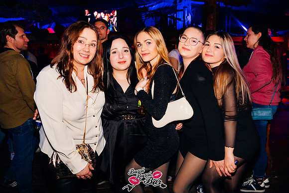BUSSI BUSSI BAR-Mädelsparty-1037