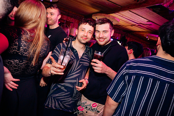 BUSSI BUSSI BAR-90er 2000er Party 2026-0053