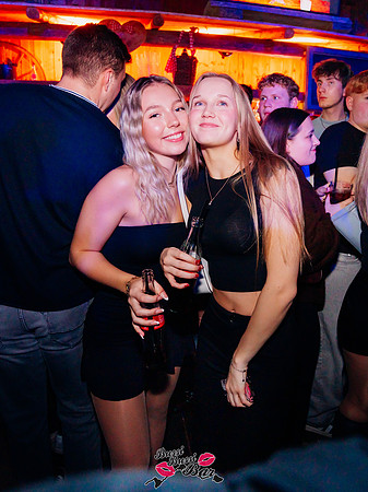 BUSSI BUSSI BAR-90er 2000er Party 2026-0213