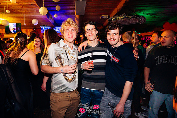 BUSSI BUSSI BAR-90er 2000er Party 2026-0155