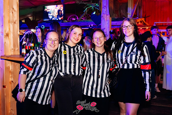 BUSSI BUSSI BAR-Weiberroas 2026-7270