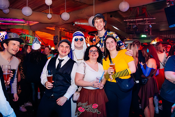 BUSSI BUSSI BAR-Weiberroas 2026-8428