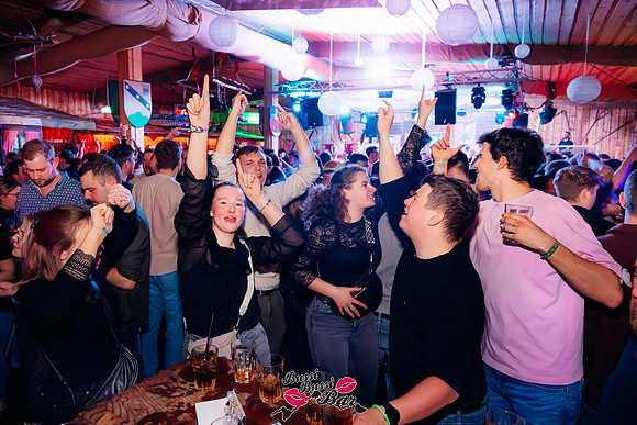 BUSSI BUSSI BAR-Singleparty 2026-6030