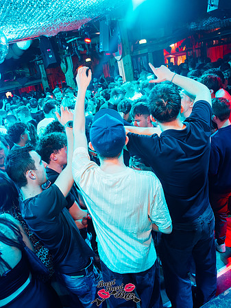BUSSI BUSSI BAR-Singleparty 2026-6450