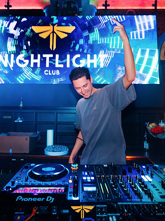 NIGHTLIGHT-SINGLE PARTY 2026-9810