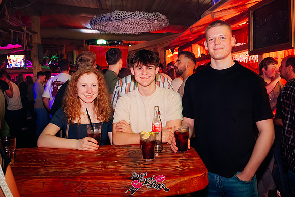 BUSSI BUSSI BAR-80er 90er Party 2026-7594