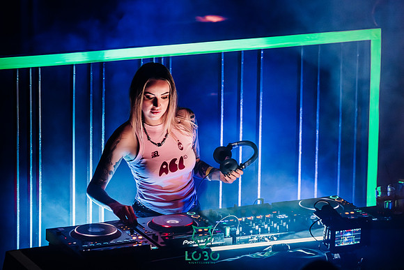 LOBO-RAVE-0138