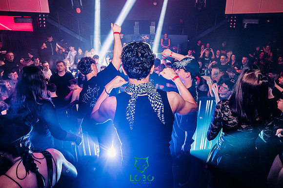 LOBO-RAVE-9095