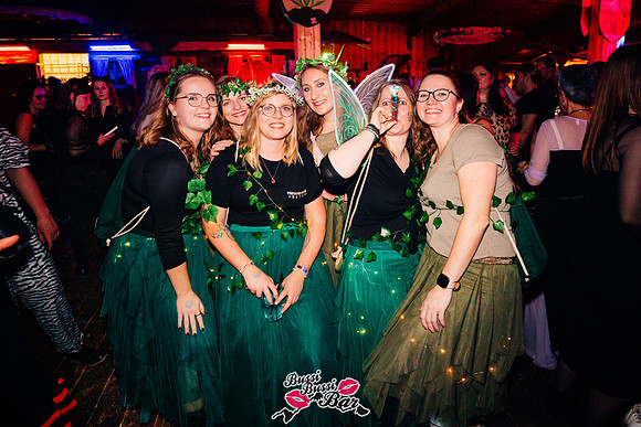 Bussi Bussi Bar - Weiberroas-1211
