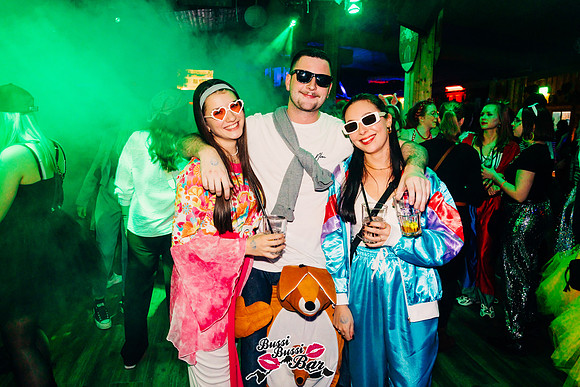 Bussi Bussi Bar - Weiberroas-68