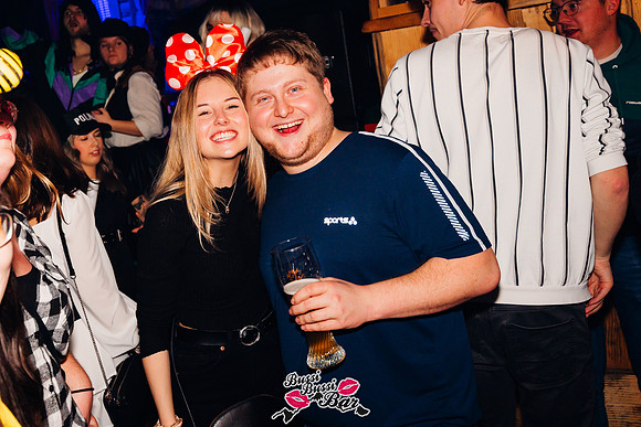 Bussi Bussi Bar - Weiberroas-818