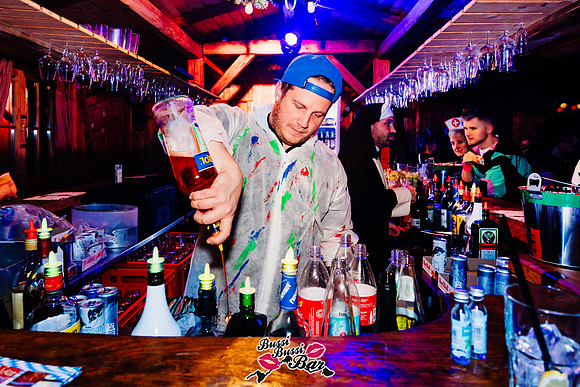 Bussi Bussi Bar - Weiberroas-674