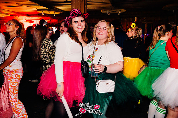 Bussi Bussi Bar - Weiberroas-903