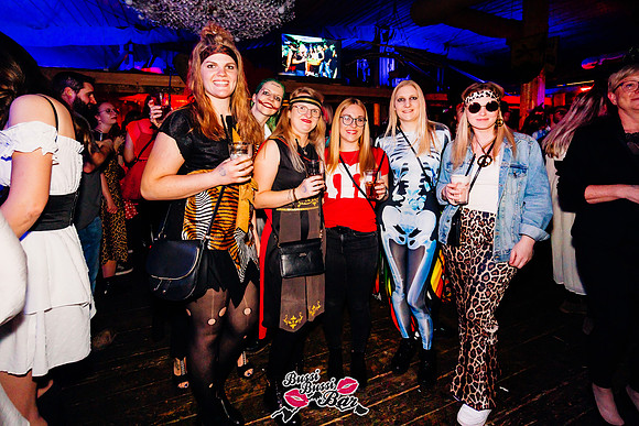 Bussi Bussi Bar - Weiberroas-794