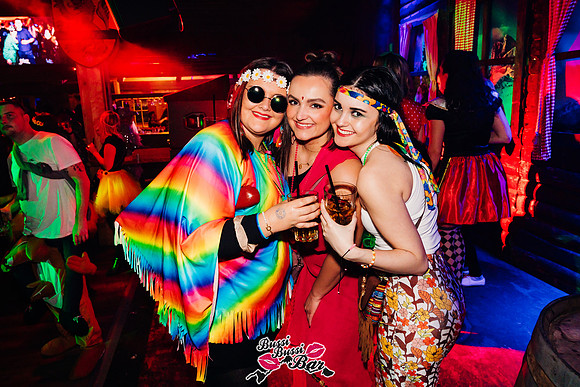 Bussi Bussi Bar - Weiberroas-32