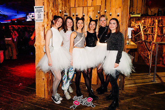 Bussi Bussi Bar - Weiberroas-658
