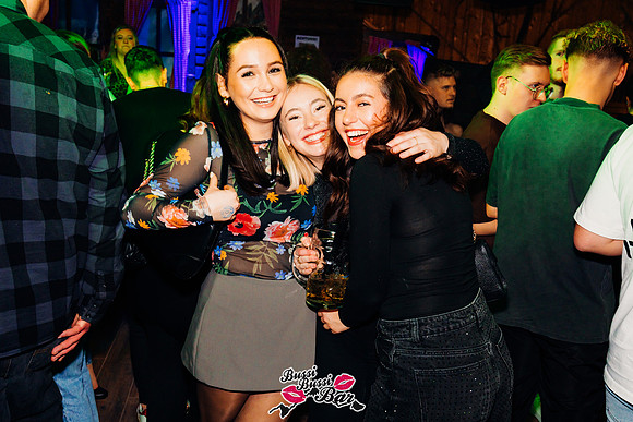 BUSSI BUSSI BAR - 3-KINE-BUSSI-2024-15