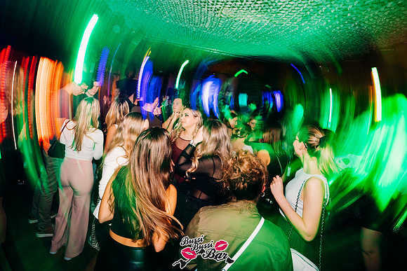 BUSSI BUSSI BAR - 3-KINE-BUSSI-2024-178