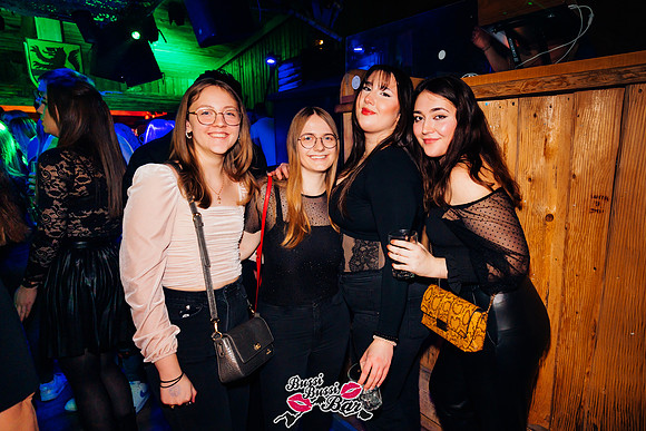 BUSSI BUSSI BAR-90er-2000er-Party-121