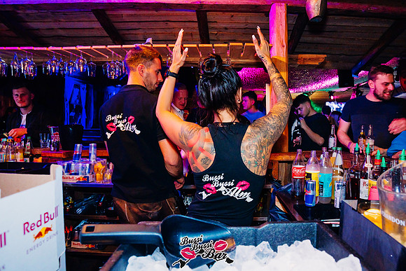 BUSSI BUSSI BAR-90er-2000er-Party-1087
