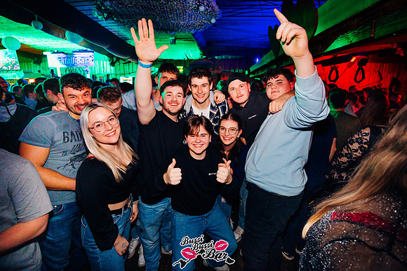 BUSSI BUSSI BAR-90er-2000er-Party-402