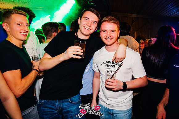 BUSSI BUSSI BAR-90er-2000er-Party-548