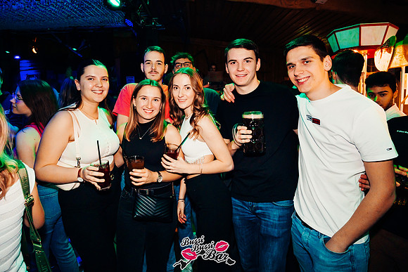 BUSSI BUSSI BAR-90er-2000er-Party-87