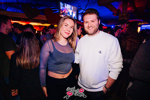 BUSSI BUSSI BAR-90er-2000er-Party-429