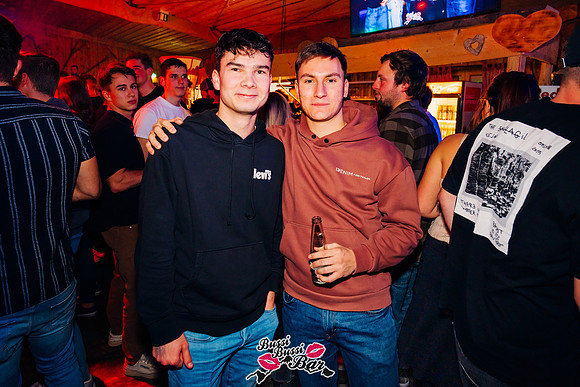 BUSSI BUSSI BAR-90er-2000er-Party-472