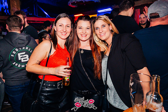 BUSSI BUSSI BAR-90er-2000er-Party-814