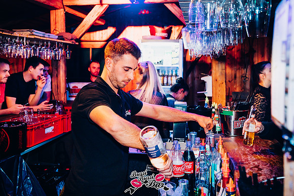 BUSSI BUSSI BAR-90er-2000er-Party-59