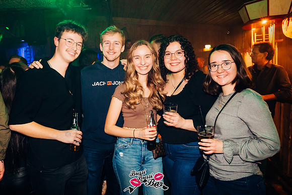 BUSSI BUSSI BAR-90er-2000er-Party-53