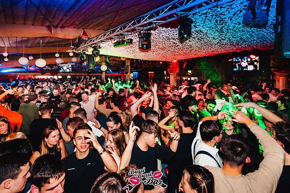 BUSSI BUSSI BAR-90er-2000er-Party-872