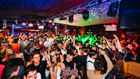 BUSSI BUSSI BAR-90er-2000er-Party-867