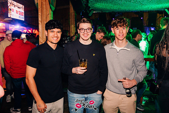 BUSSI BUSSI BAR-90er-2000er-Party-1239