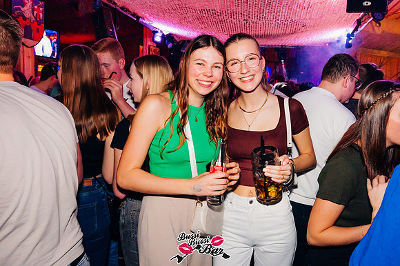 BUSSI BUSSI BAR-90er-2000er-Party-445