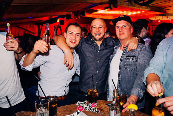 BUSSI BUSSI BAR-90er-2000er-Party-377