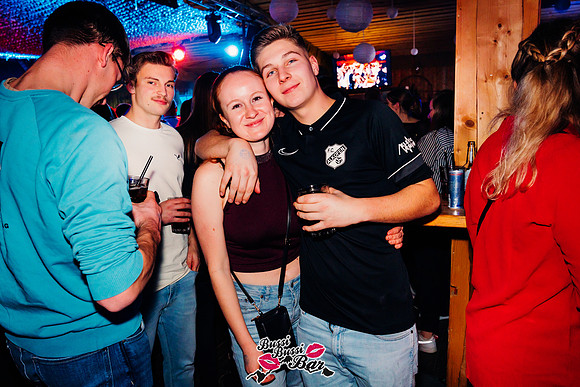 BUSSI BUSSI BAR-90er-2000er-Party-924