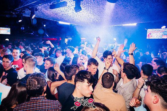 BUSSI BUSSI BAR-90er-2000er-Party-713