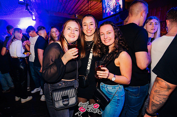 BUSSI BUSSI BAR-90er-2000er-Party-984