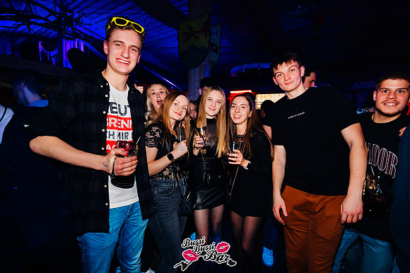 BUSSI BUSSI BAR-90er-2000er-Party-751