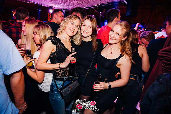 BUSSI BUSSI BAR-90er-2000er-Party-674