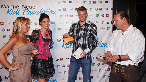 Charity Wiesn Preview-Manuel Neuer Kids Foundation © 2011 by Stefan J. Wolf | Photography