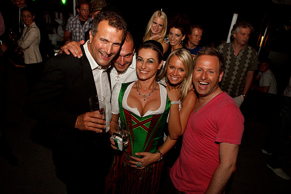 Charity Wiesn Preview-Manuel Neuer Kids Foundation